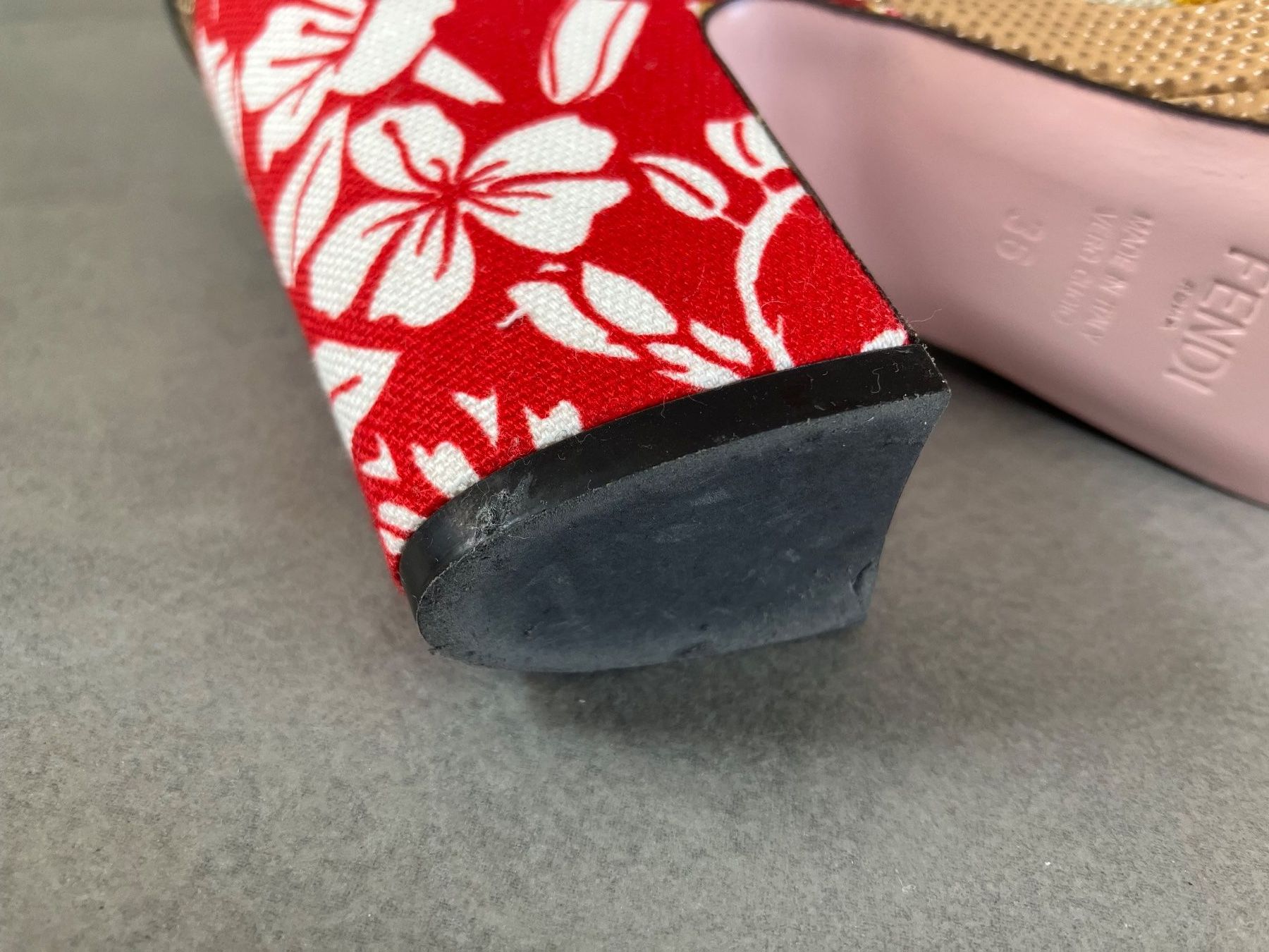 Fendi Scarpe da donna: Fendi - sandales à plateforme cuir et tissu – Usato da Vich venduto da SophieCo 5