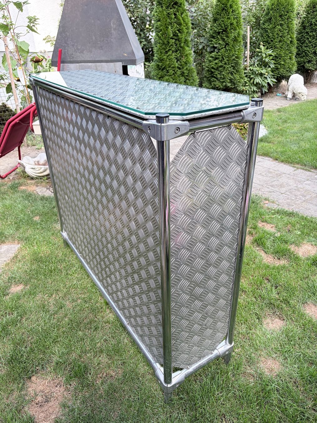 Ladenausstattungen & Messebau: Bar Metall Glas Aluminium – Gebraucht aus Zäziwil von Emlea 4
