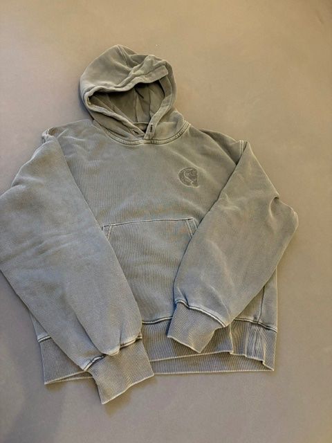 Pulls & Sweat-shirts: Hoodie – D'occasion à Binningen par son_x7yt 1