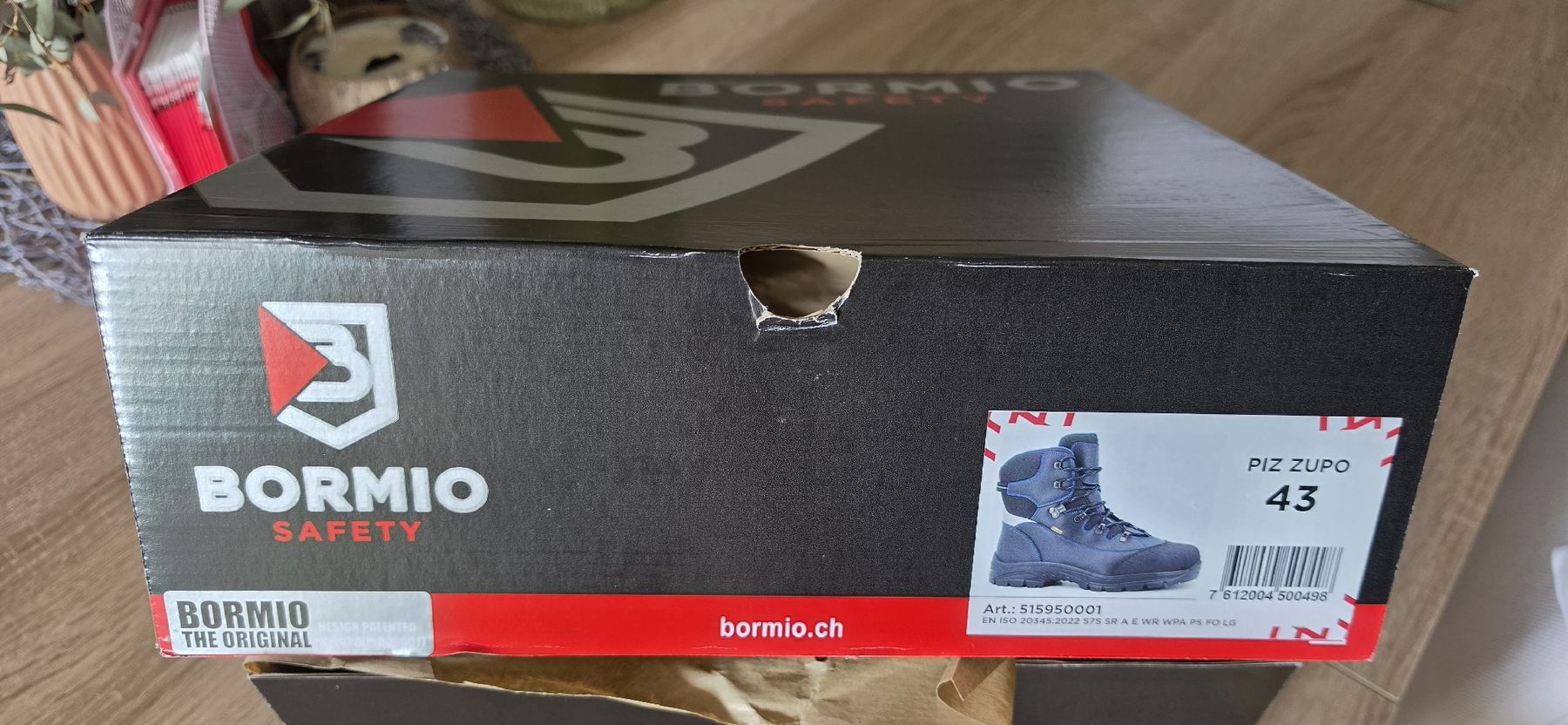 Chaussures hommes: NEU!!! Bormio Winterbauschuhe/ Arbeitschuhe Gr 43 – Neuf avec emballage d'origine à Kappel SO par bas_nkt9 2