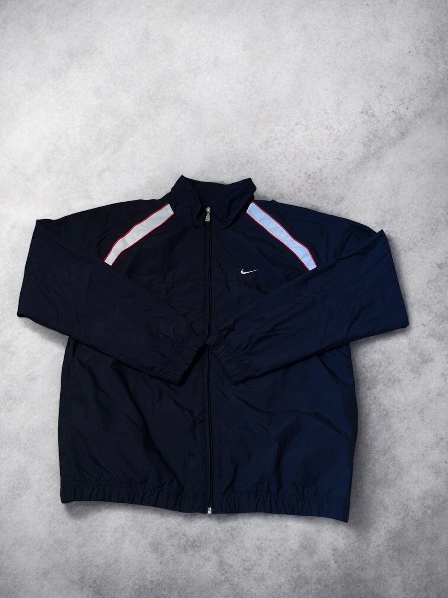 Nike Jacken: Nike Trackjacket (L) – Neu (gemäss Beschreibung) aus Aarburg von syning46