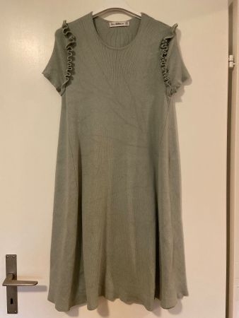 Zara Kleid gr xs/s