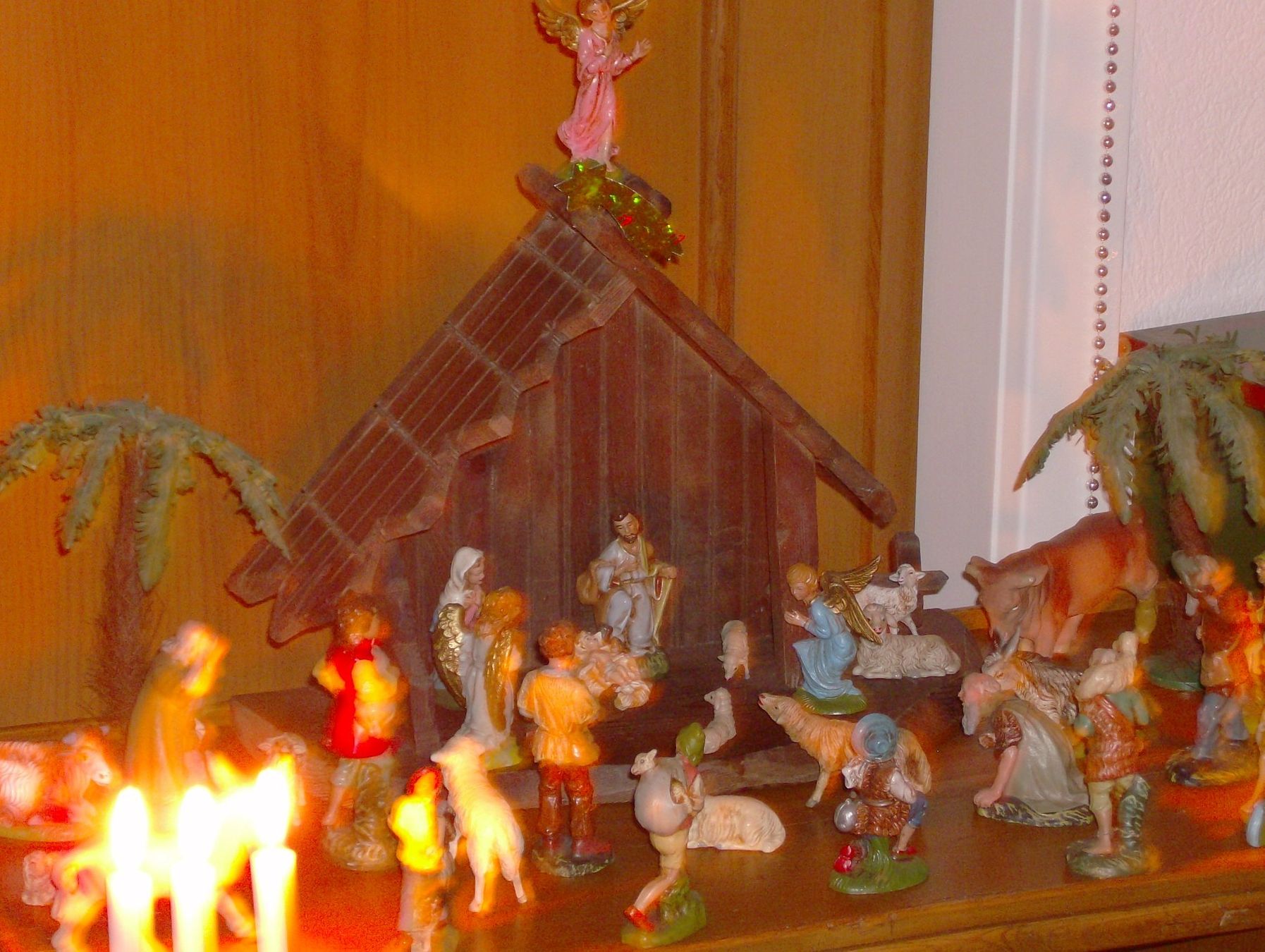 Tutte le decorazioni: Weihnachtskrippe mit Figuren, komplett, sehr schön! – Usato da Wallisellen venduto da Chris910 1