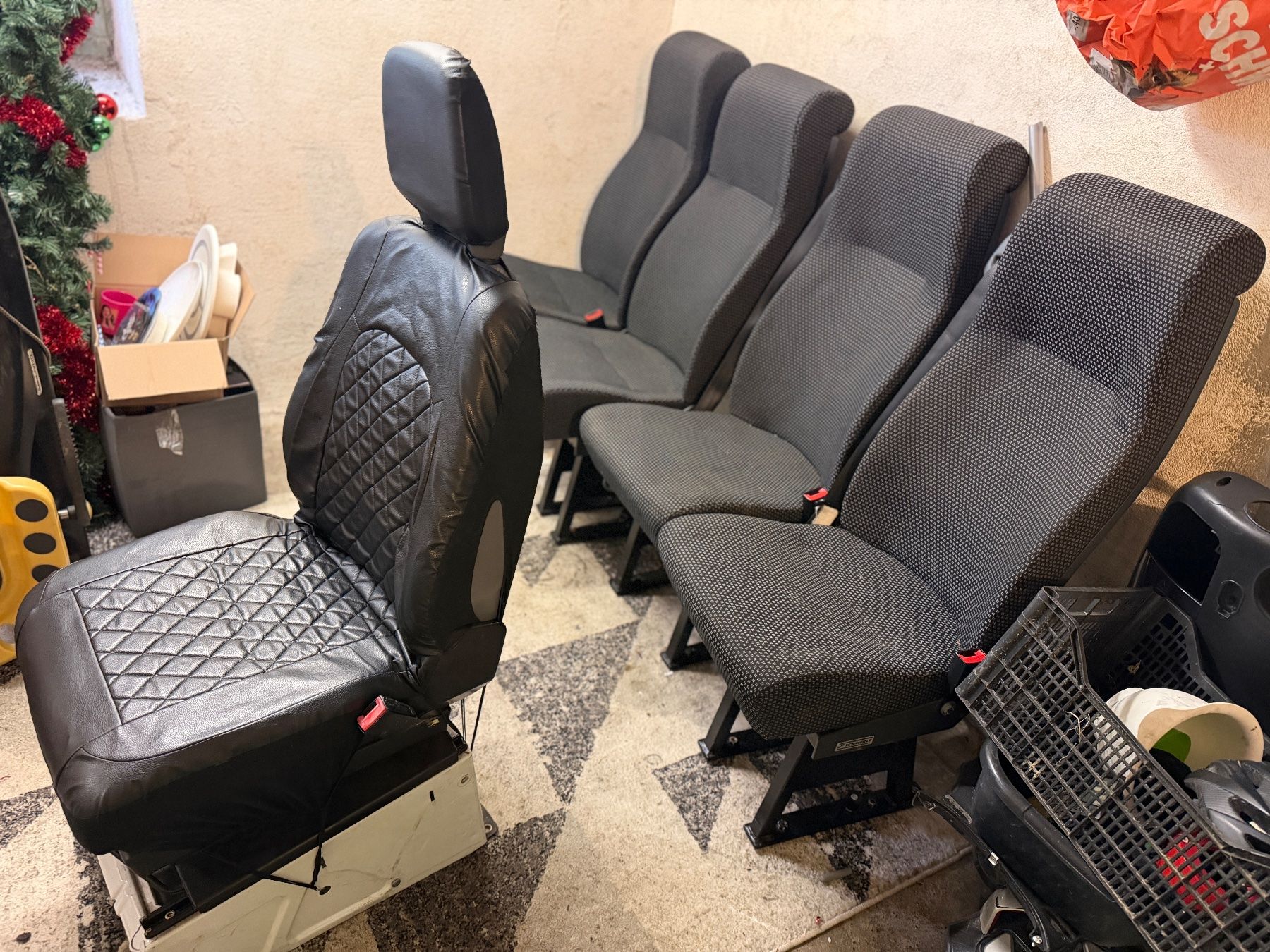 Mercedes-Benz Altri accessori per camping: Sprinter W903 Beifahrer Einzelsitz Konsole mit 4 Extra – Nuovo (secondo la descrizione) da Aarau venduto da bikestones 6