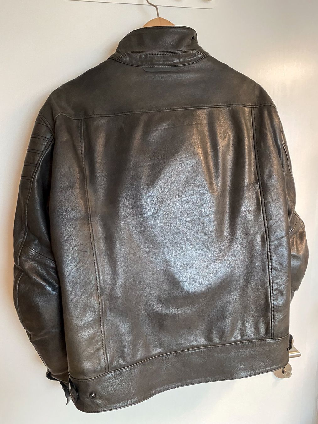 Dainese Giacche: Veste Cuir Dainese Moto – Usato da Grandvaux venduto da RGKeller 2