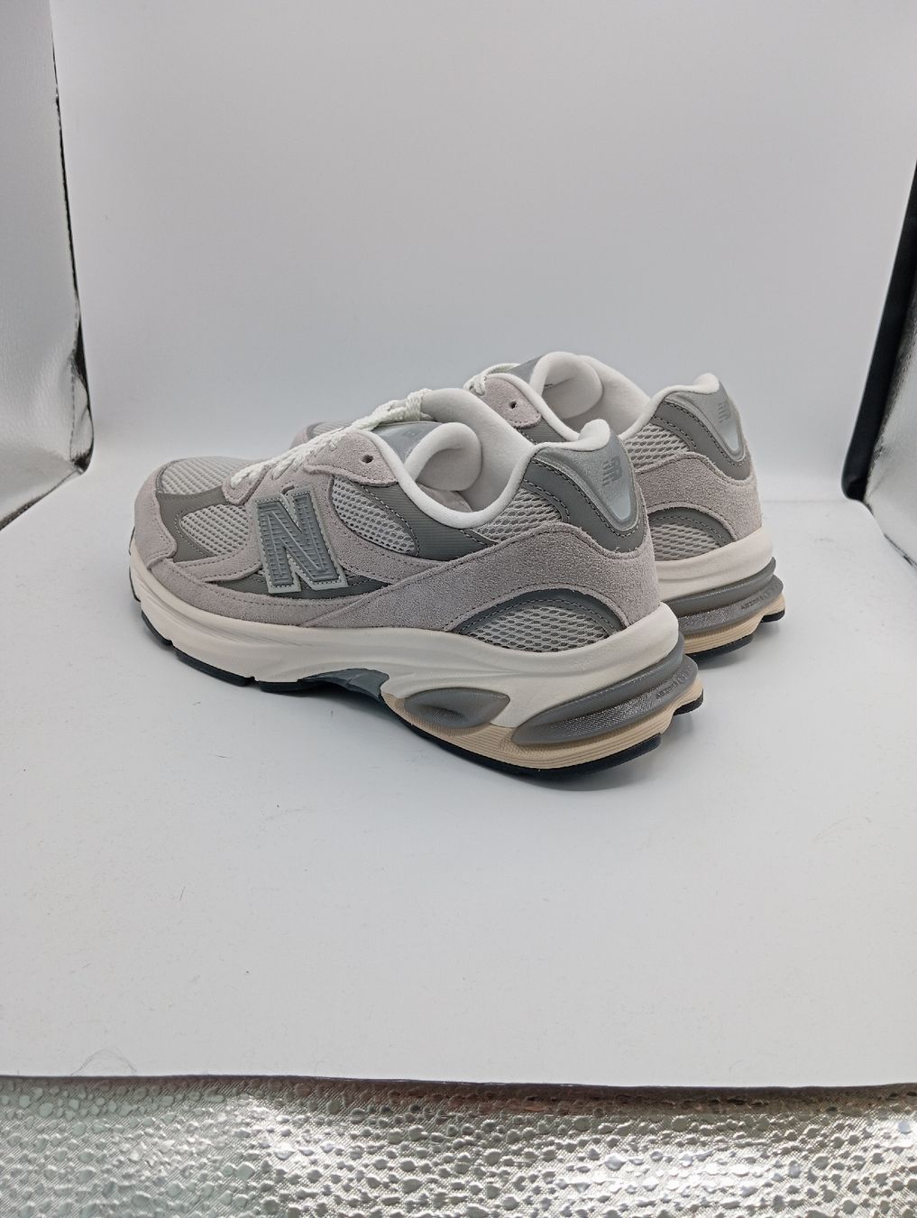 New Balance Scarpe da uomo: New Balance 2010 (EU40.5) – Nuovo e nell'imballaggio originale da Schaffhausen venduto da outlez 5