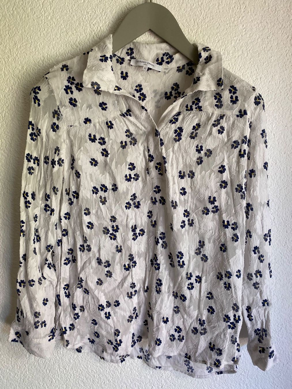 Gérard Darel Camicette: halbtransparente Seidenbluse, Gerard Darel Gr. 42 (fr) – Usato da Spiegel b. Bern venduto da corn2009