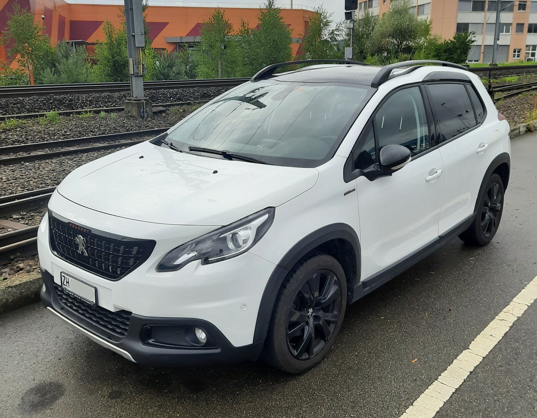 Peugeot Autos: Peugeot 2008 1.2 e STT – Gebraucht aus Affoltern am Albis von and_w2gp