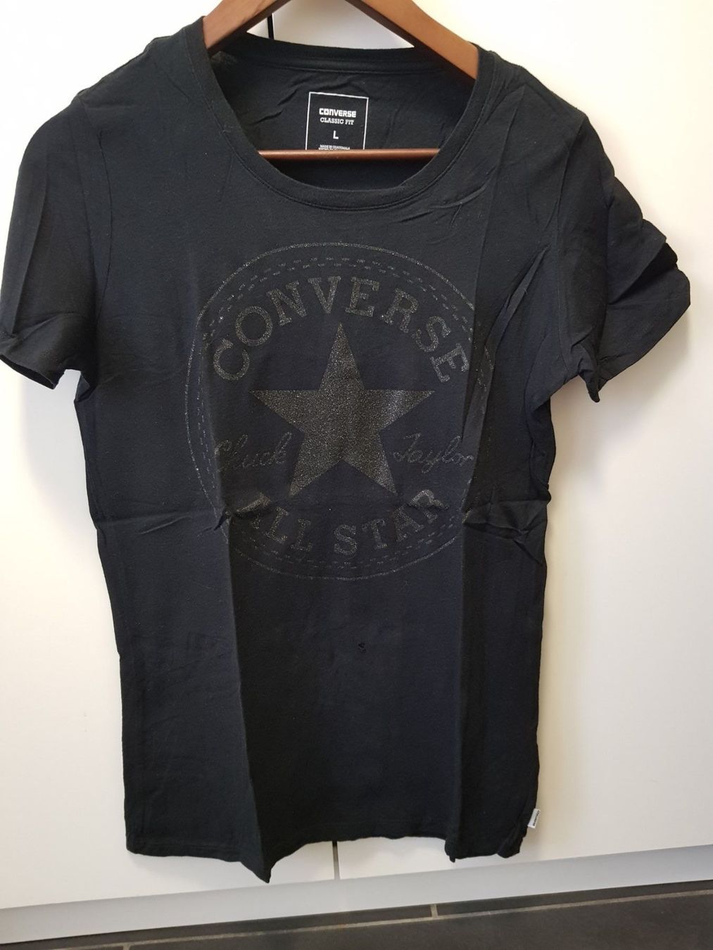Converse T-shirt: Converse Shirts – Usato da Oftringen venduto da bin_2wk8 2