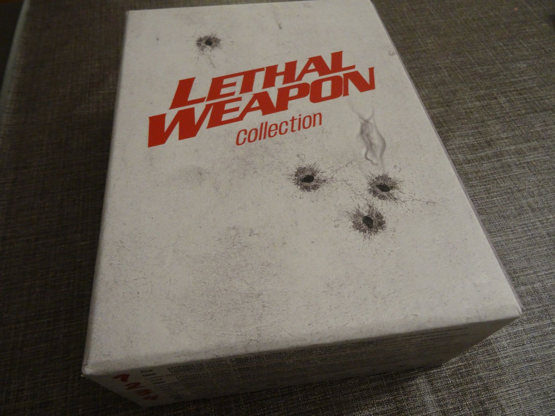 Tutti i DVDs: Lethal Weapon Collection BLU-RAY Box limitiert NR. 422 – Usato da Olten venduto da Disc-Verkauf