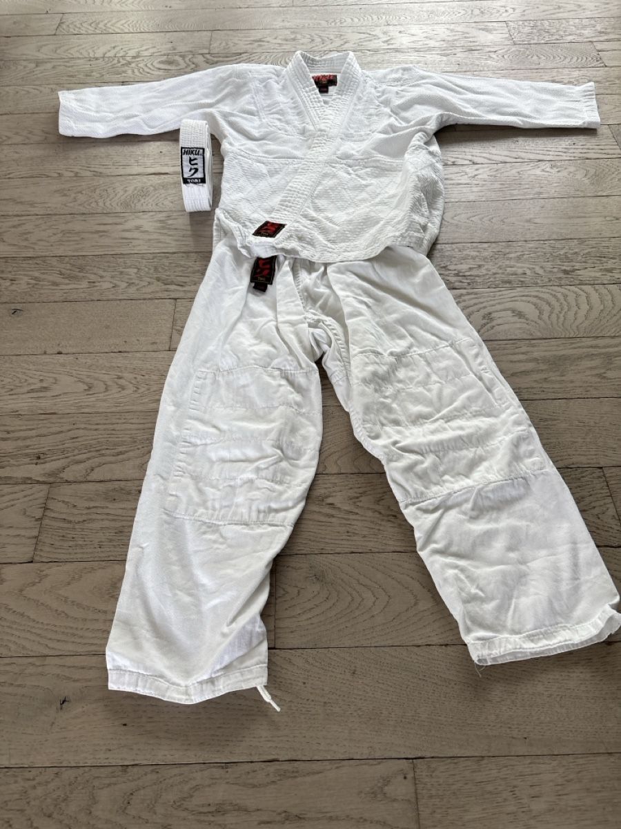 Kimono: Judo-Kimono – Usato da Horgen venduto da Epinas 1