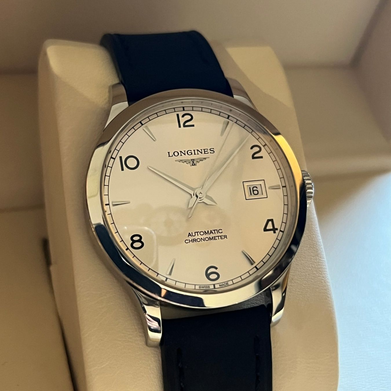 Longines Uhren: Longines Record Automatic Date Full Set Full Set L2.820.4.76 – Gebraucht aus Carouge GE von Watchaser 1