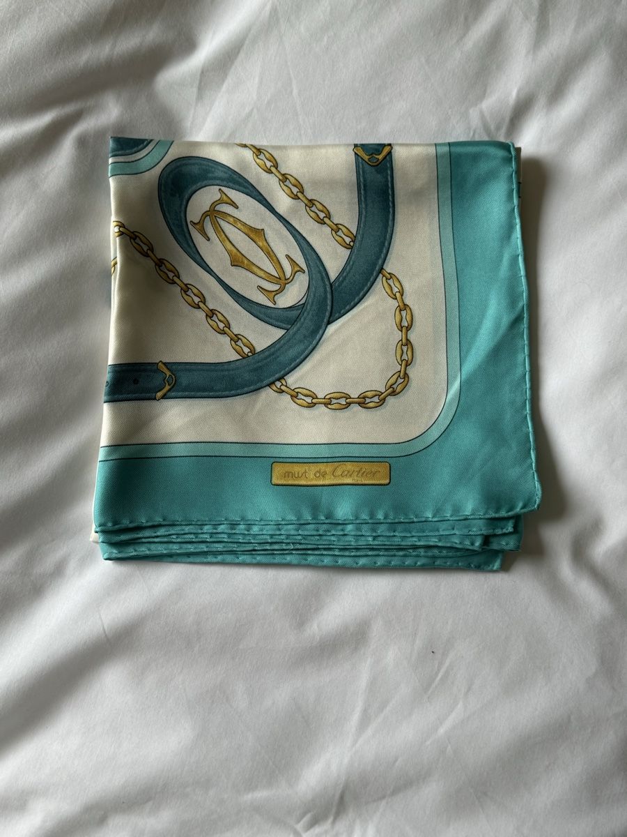 Cartier Foulard & Sciarpe: Seidenfoulard Cartier – Usato da Arosa venduto da car_mh2c