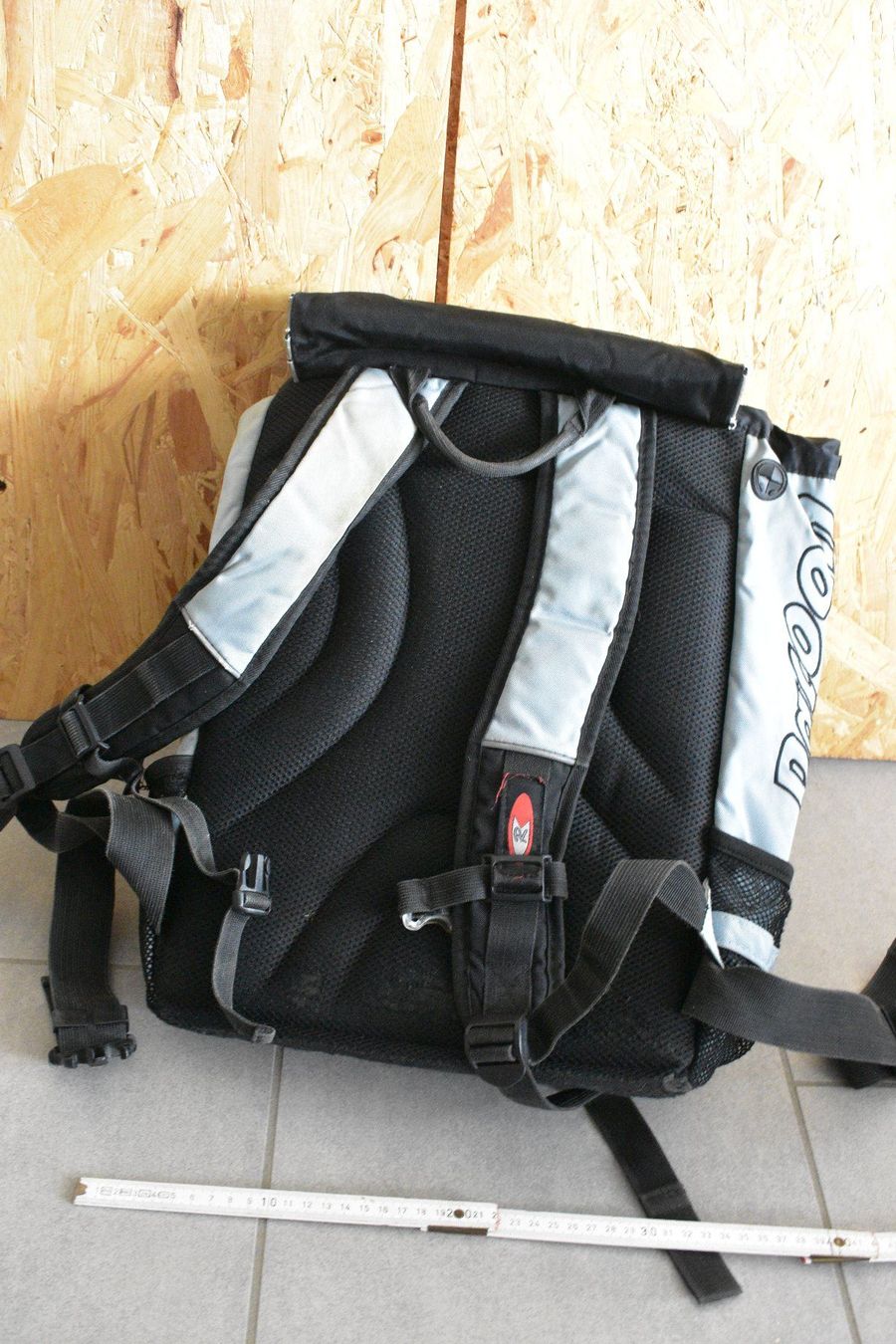Allestimento di negozi e stand fieristici: Racoon Schulrucksack – Usato da Winterthur venduto da seh_9dhc 2