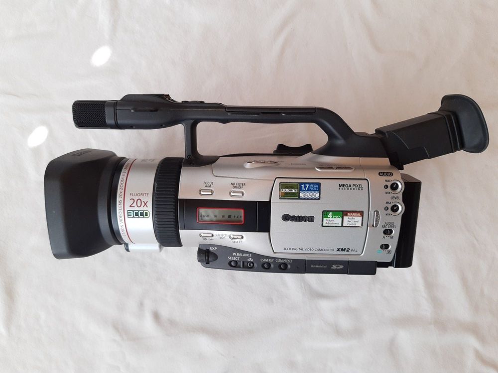 Canon Video Camcorder XM2 PAL Comprare su Ricardo