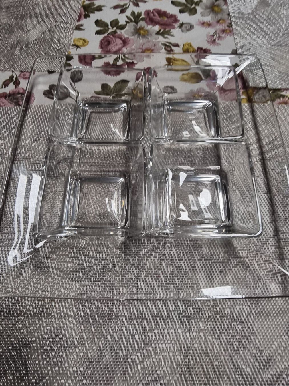 Piatti di portata: 5 Teiliges Appero Schalen  Set Glas – Usato da Steinen venduto da han_8vtl