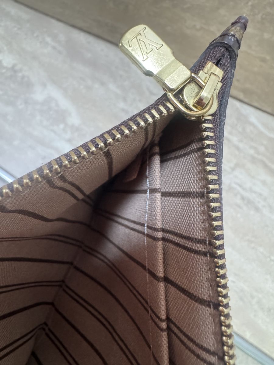 Louis Vuitton Borse da donna: Louis Vuitton  – Nuovo (secondo la descrizione) da Regensdorf venduto da weiningerl 8