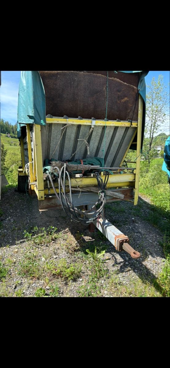 Rimorchi: Kratzbodenwagen 16 m3 – Usato da Eschenbach SG venduto da Roberholz
