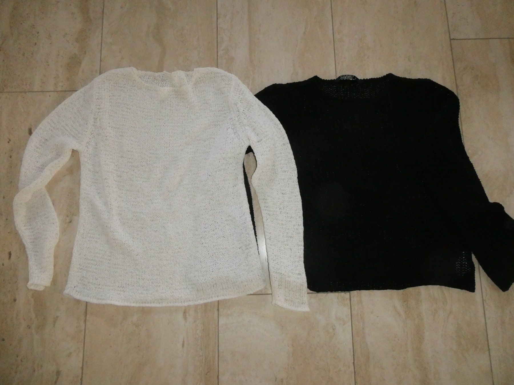 Maglioni & Felpe: 2 Pullover Damen weiss und schwarz Grösse S/M – Usato da Mels venduto da KOSL