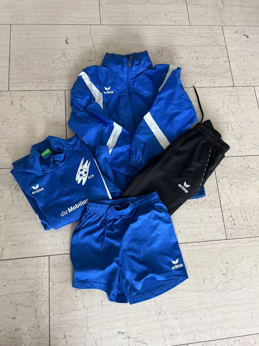 Erima Lotti & Set di vestiti: Erima Fussballkleidung, 140 – Usato da Hedingen venduto da johsaan