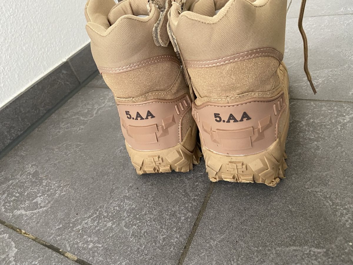 Scarpe da uomo: Wanderschuhe – Nuovo (secondo la descrizione) da Olten venduto da jon_wfq7 2