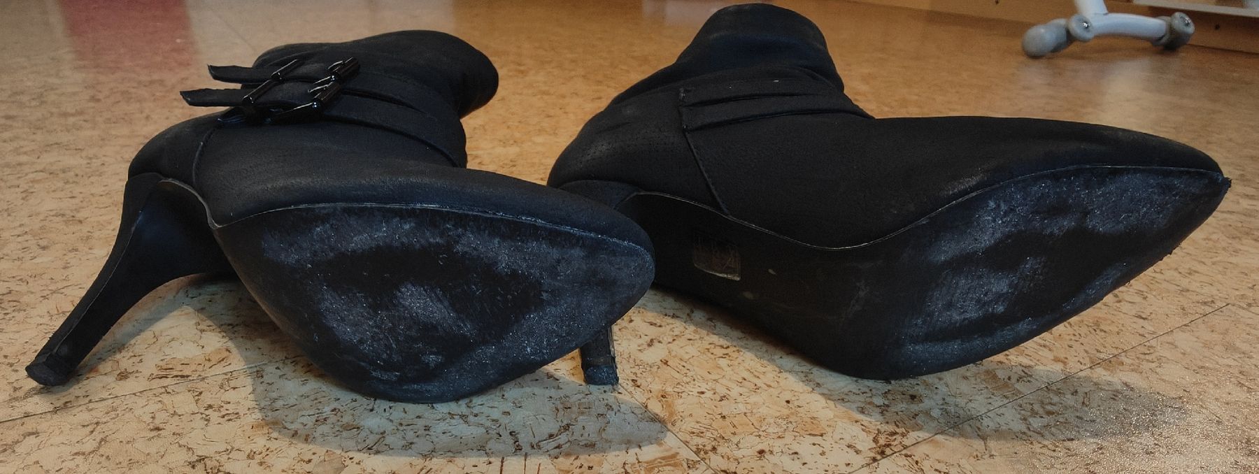 Scarpe da donna: Schuhe  – Usato da Wiggen venduto da chrige017 1