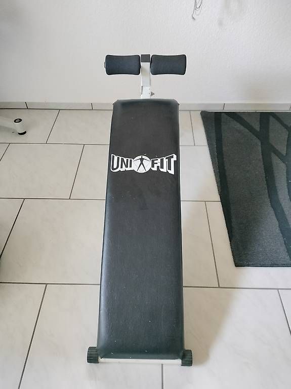 Hometrainer: Fitnessgerät, Bauchtrainer – Usato da Kölliken venduto da Chilfiker 1