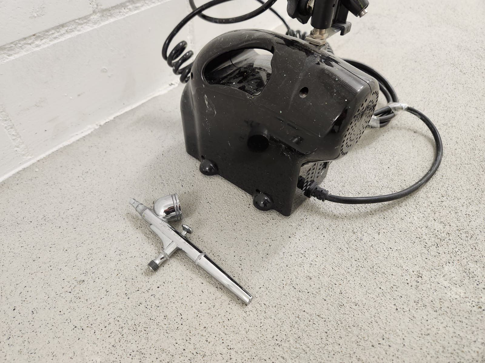Kompressoren: Airbrush  SPARMAX RC55 / Kompressor – Gebraucht aus St. Gallen von wri_m9b2 1