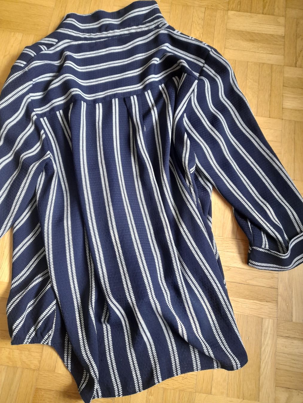 Camicette: Hemdbluse (Grösse M/38) – Usato da Luzern venduto da anni. 2