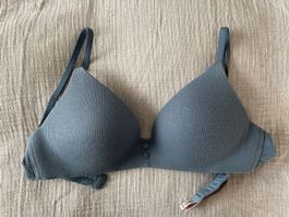 Victoria's Secret BH 32C/70C T-shirt Bra lightly lined