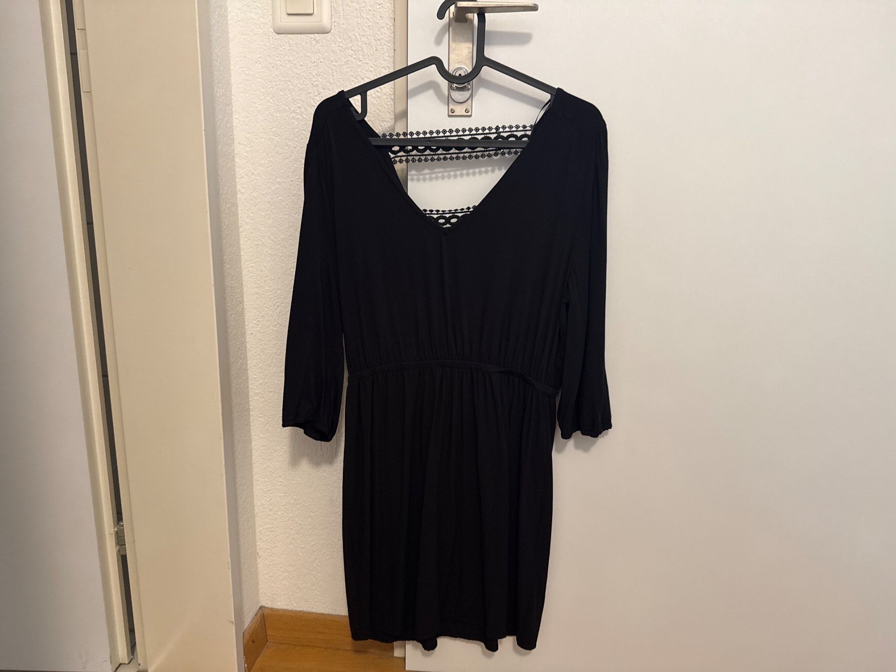 Vestiti: Vila Kleid Gr. 38 – Usato da Pfäffikon SZ venduto da Melanie335