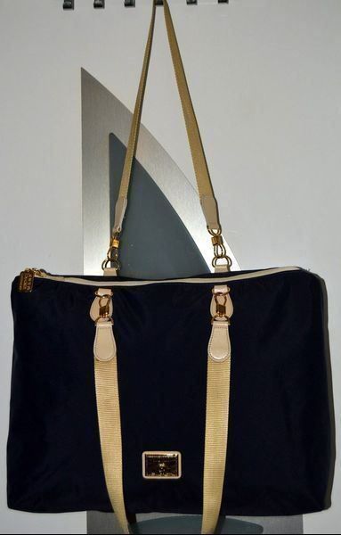 Moschino Taschen für Damen: Tasche / grand sac MOSCHINO – Gebraucht aus Collonges von Auganien 1