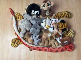 Lot de 16 peluches animaux divers 