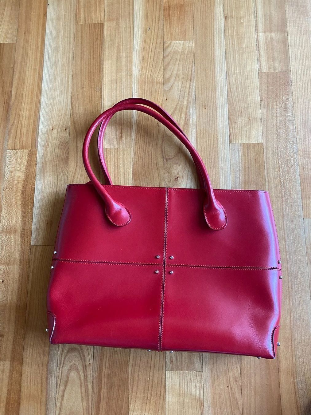 Taschen für Damen: Rote Leder Handtasche – Gebraucht aus Zug von tami12