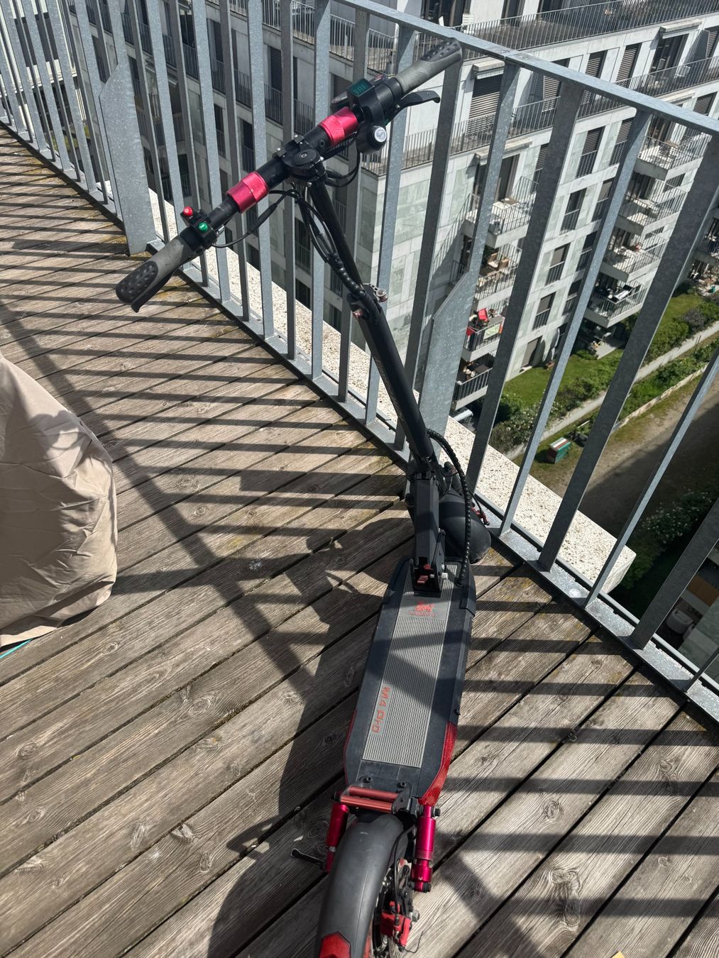 Kickboard: Trotinette électrique KugooKirin M4 Pro à réparer – Gebraucht aus Lausanne von ray_ck66 1