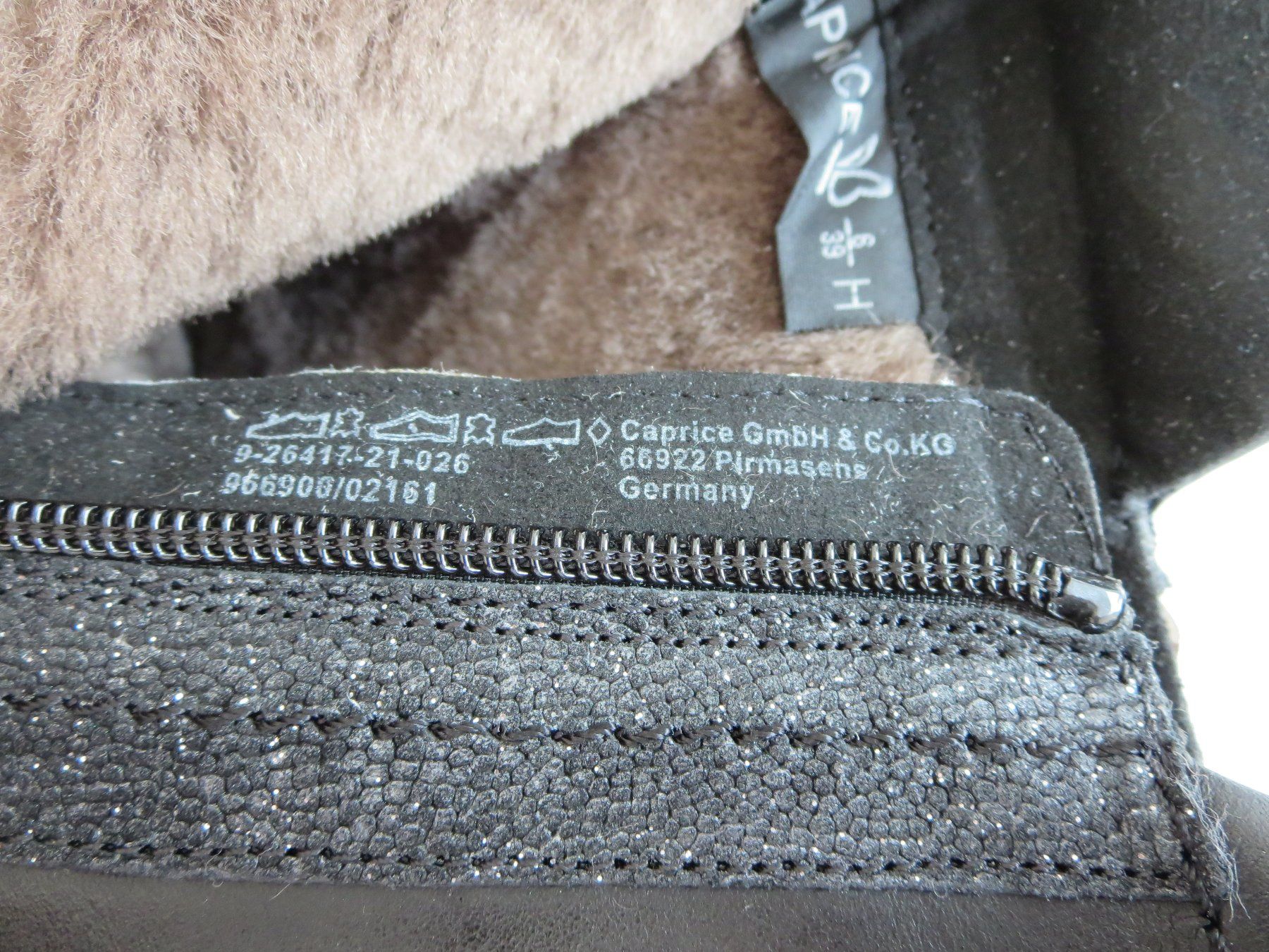 Damenschuhe: Stiefeletten CAPRICE , Grösse 39 , fabrikneu – Neu und originalverpackt aus Zürich von Lacoste06 7