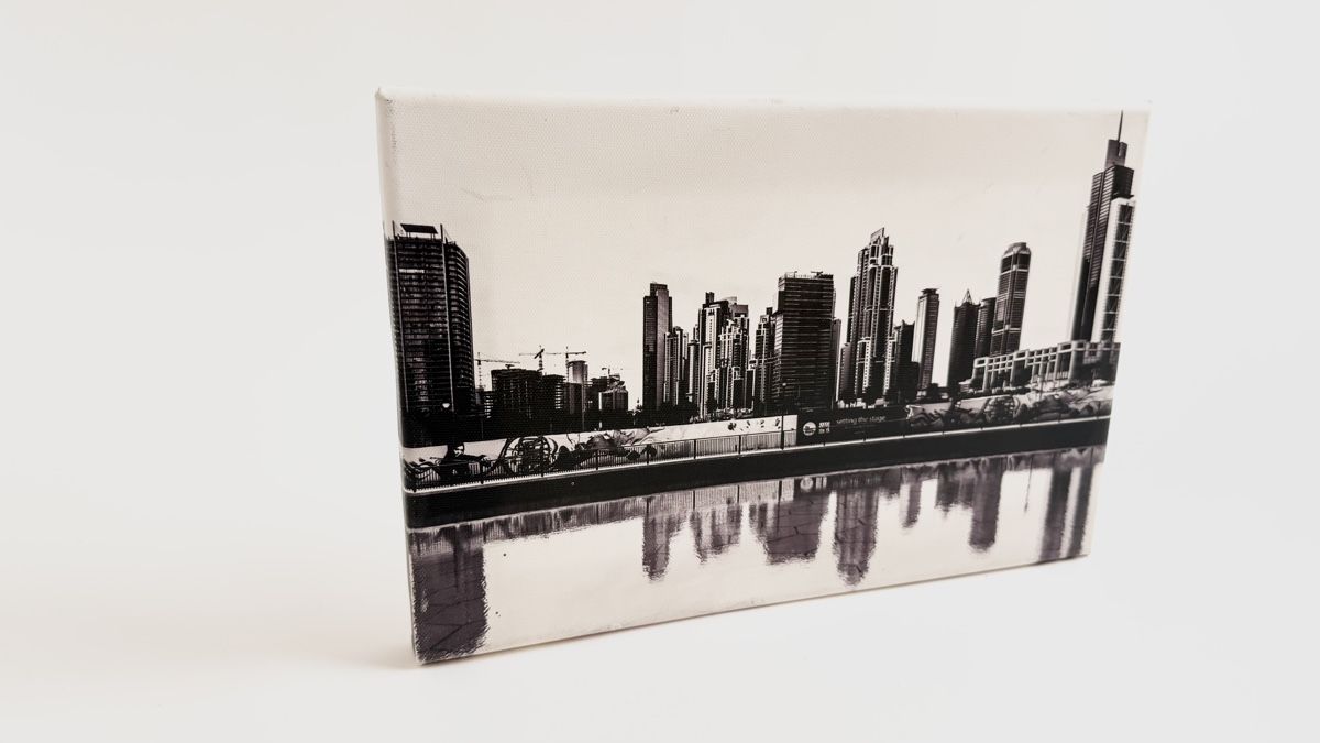 Foto & Immagini: Leinwandbild Dubai schwarzweiss  20x30cm – Usato da Schaffhausen venduto da Alinas-Kinderwelt