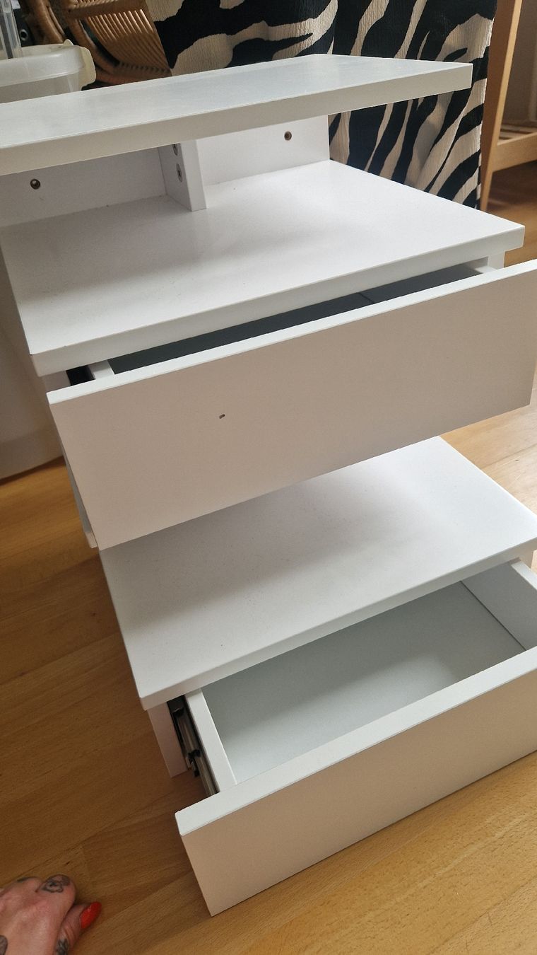 Comodini: 2 Nachttische NEU – Nuovo (secondo la descrizione) da Luzern venduto da Antu92 3