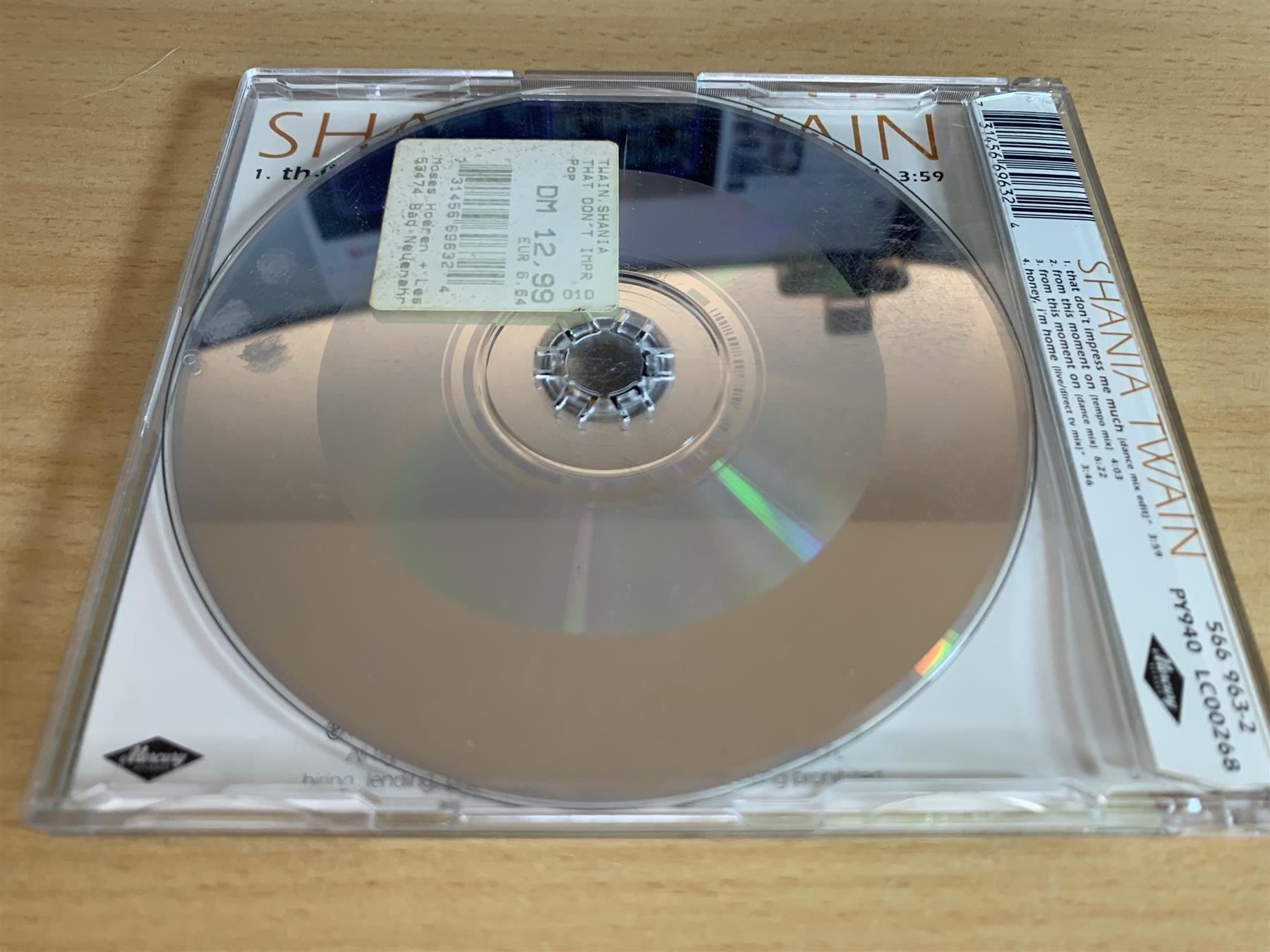 CDs: Shania Twain – That Don't Impress Me Much - Maxi Single CD – Gebraucht aus Rikon im Tösstal von  1