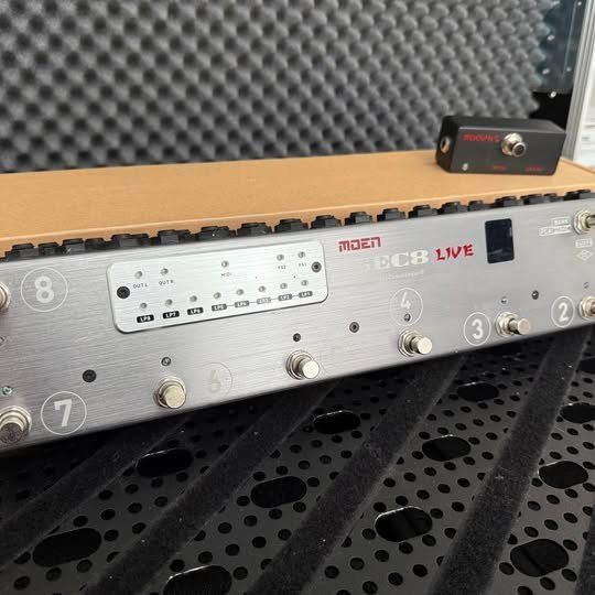 Musikinstrumente: MOEN GEC8 FX Switcher – Gebraucht aus Winterthur von G14n7uc4 2