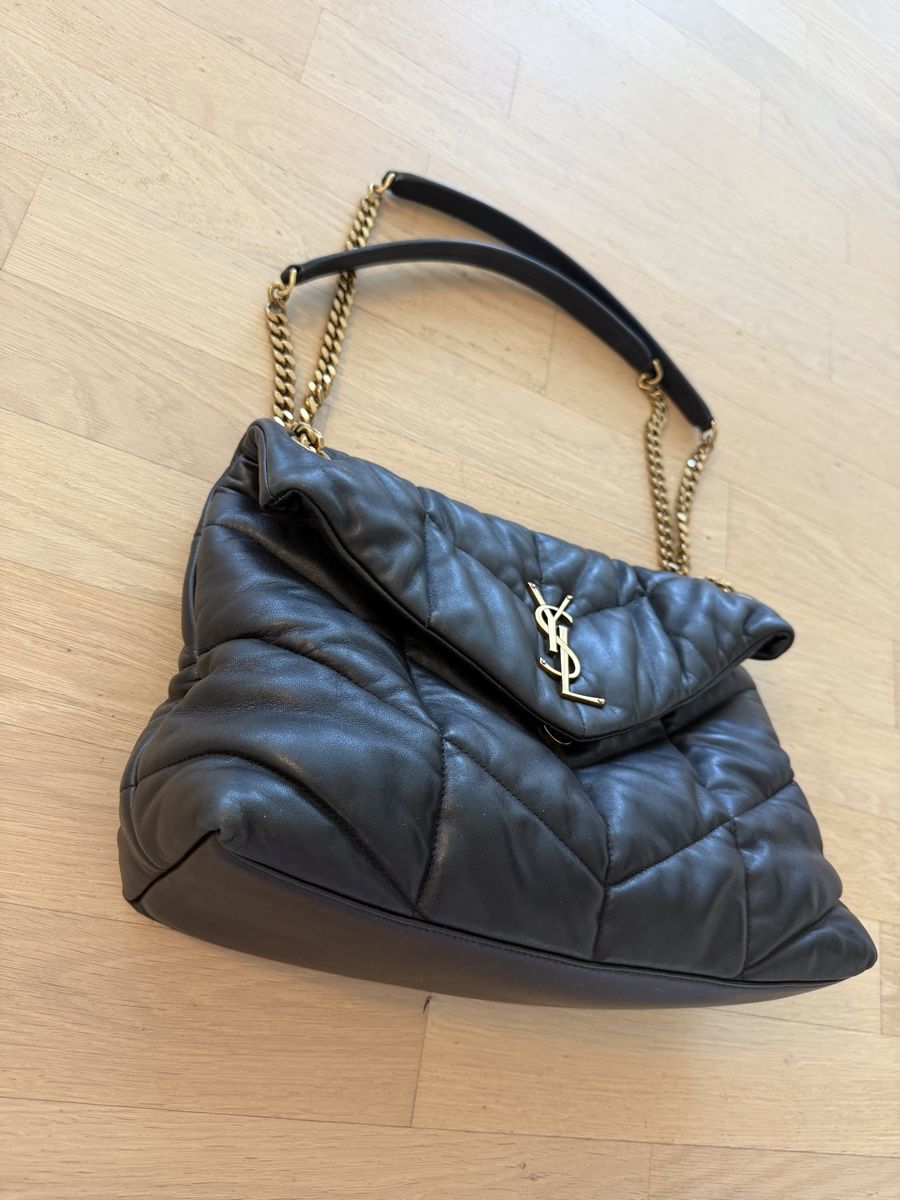 Saint Laurent Borse da donna: Saint Laurent Loulou Puffer Medium Black Leather – Nuovo (secondo la descrizione) da Effretikon venduto da MaisonNade 7