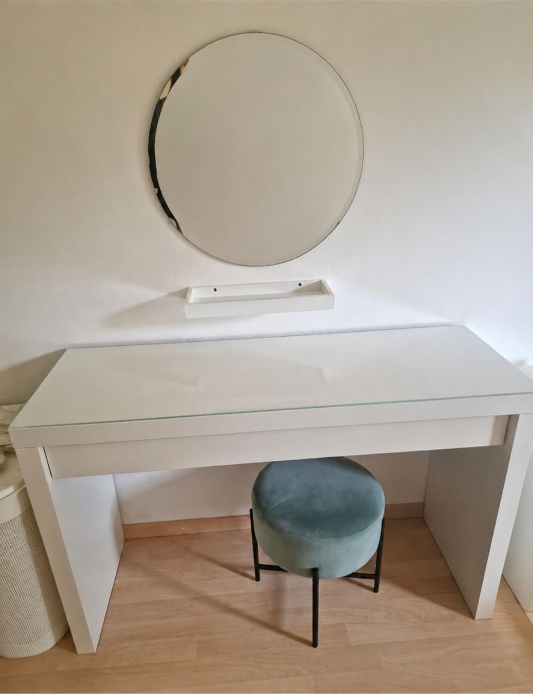 Ikea Tavoli da trucco: Schminktisch mit Spiegel – Usato da Neftenbach venduto da Fee2014
