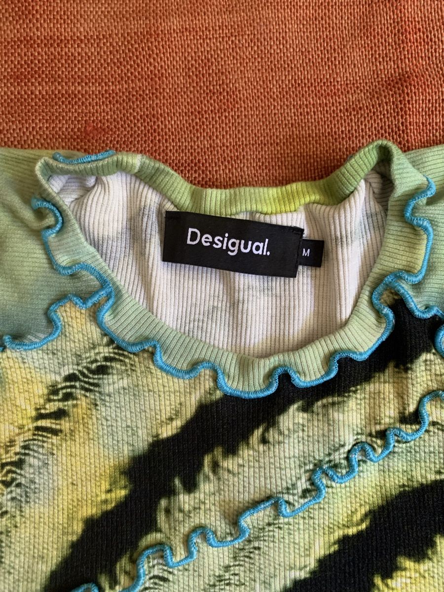 Desigual Top: Desigual T-Shirt – Usato da Basel venduto da XenaStucki 3