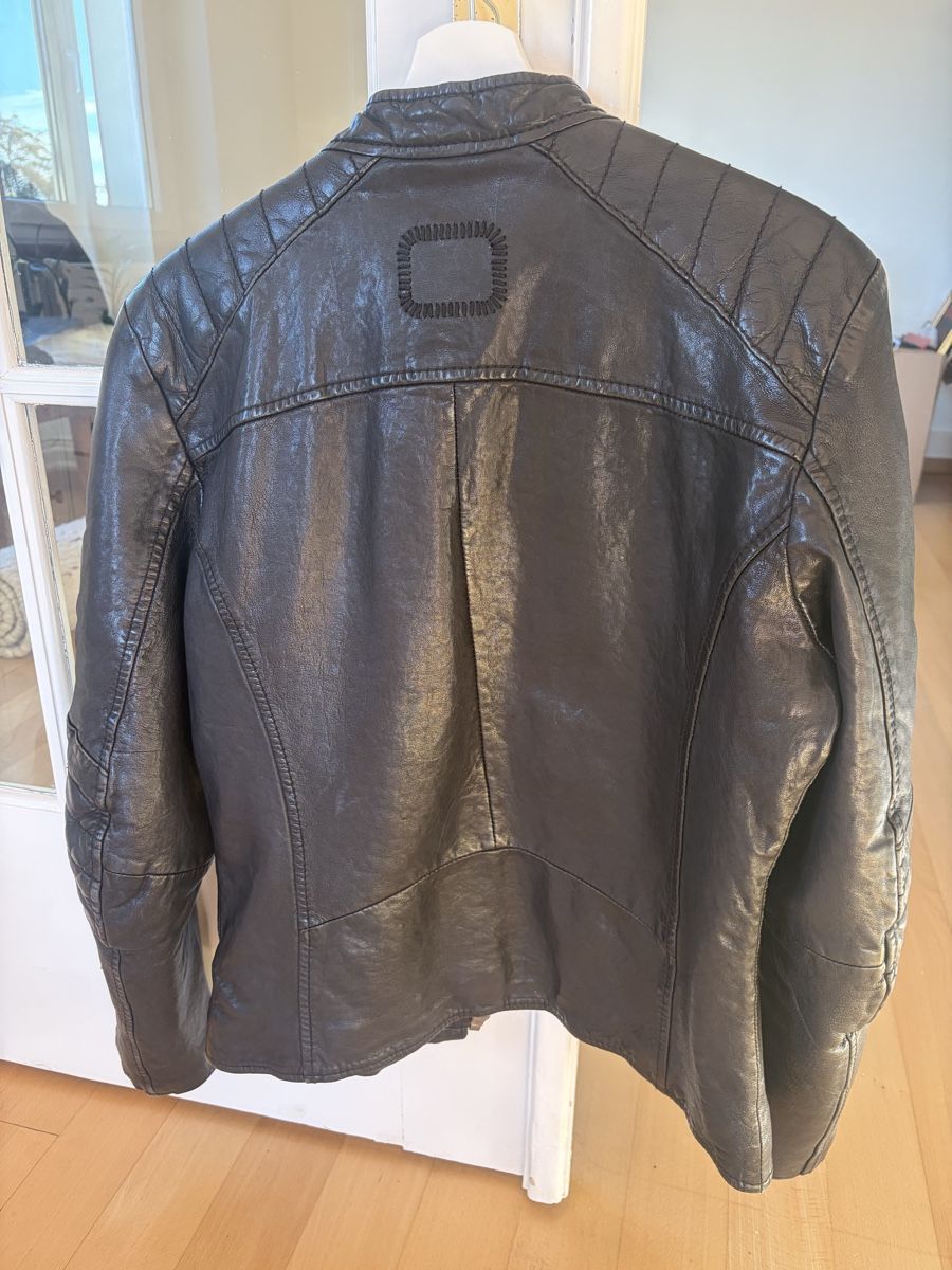Jacken: Lederjacke von tigha – Gebraucht aus Basel von Wotan 1