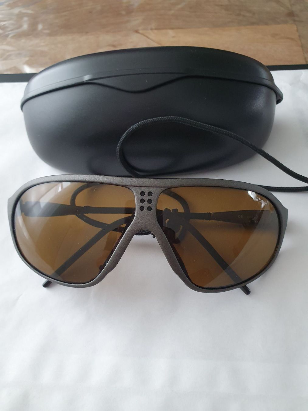 Ausrüstung & Ersatzteile: Militär Sonnenbrille Schweizer Armee – Gebraucht aus Ostermundigen von Swissmarmota 1