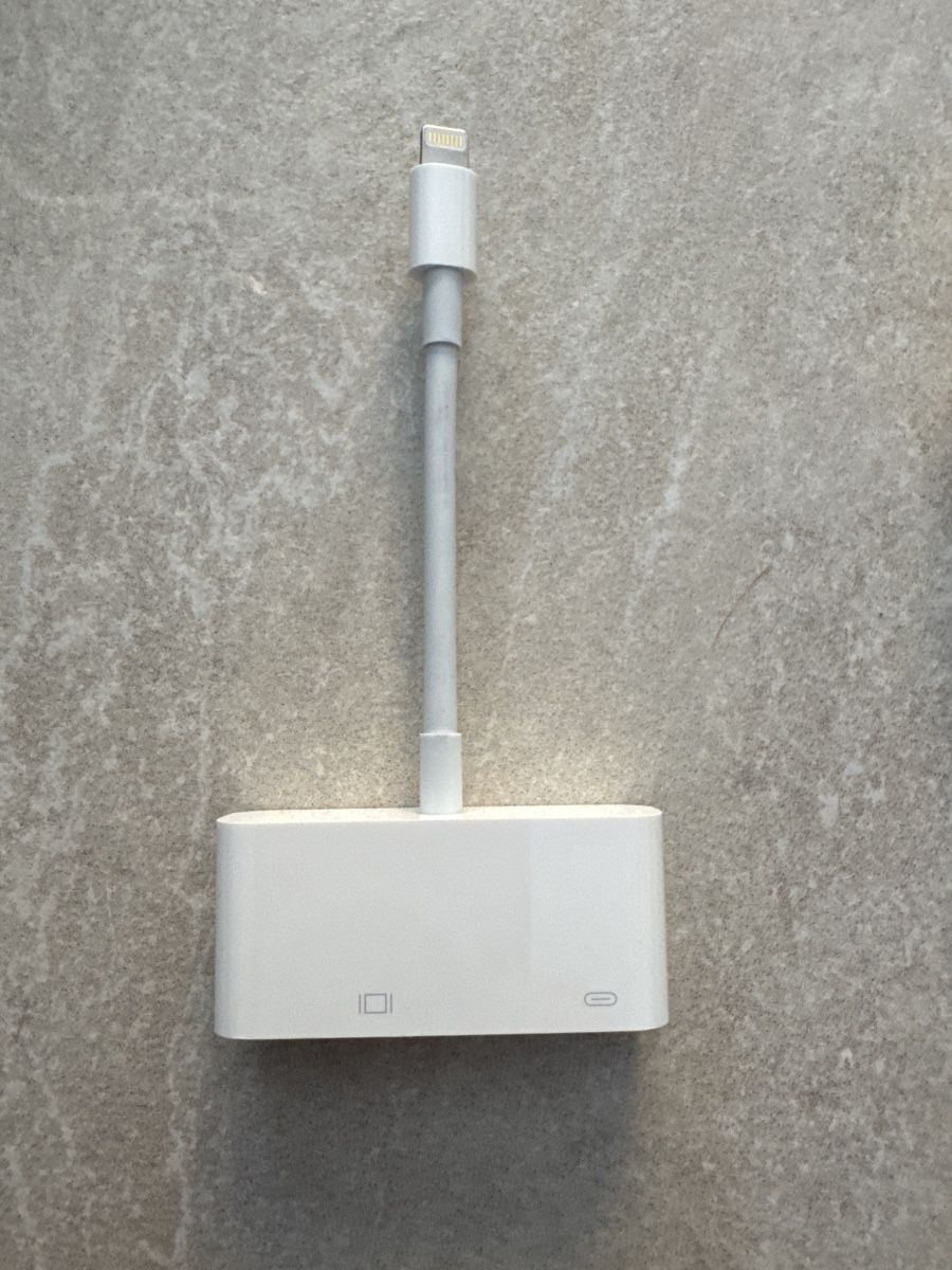 Apple Lecteurs & Adaptateurs: Apple Adapter – Neuf avec emballage d'origine à Buttikon SZ par alf_g6sd 2