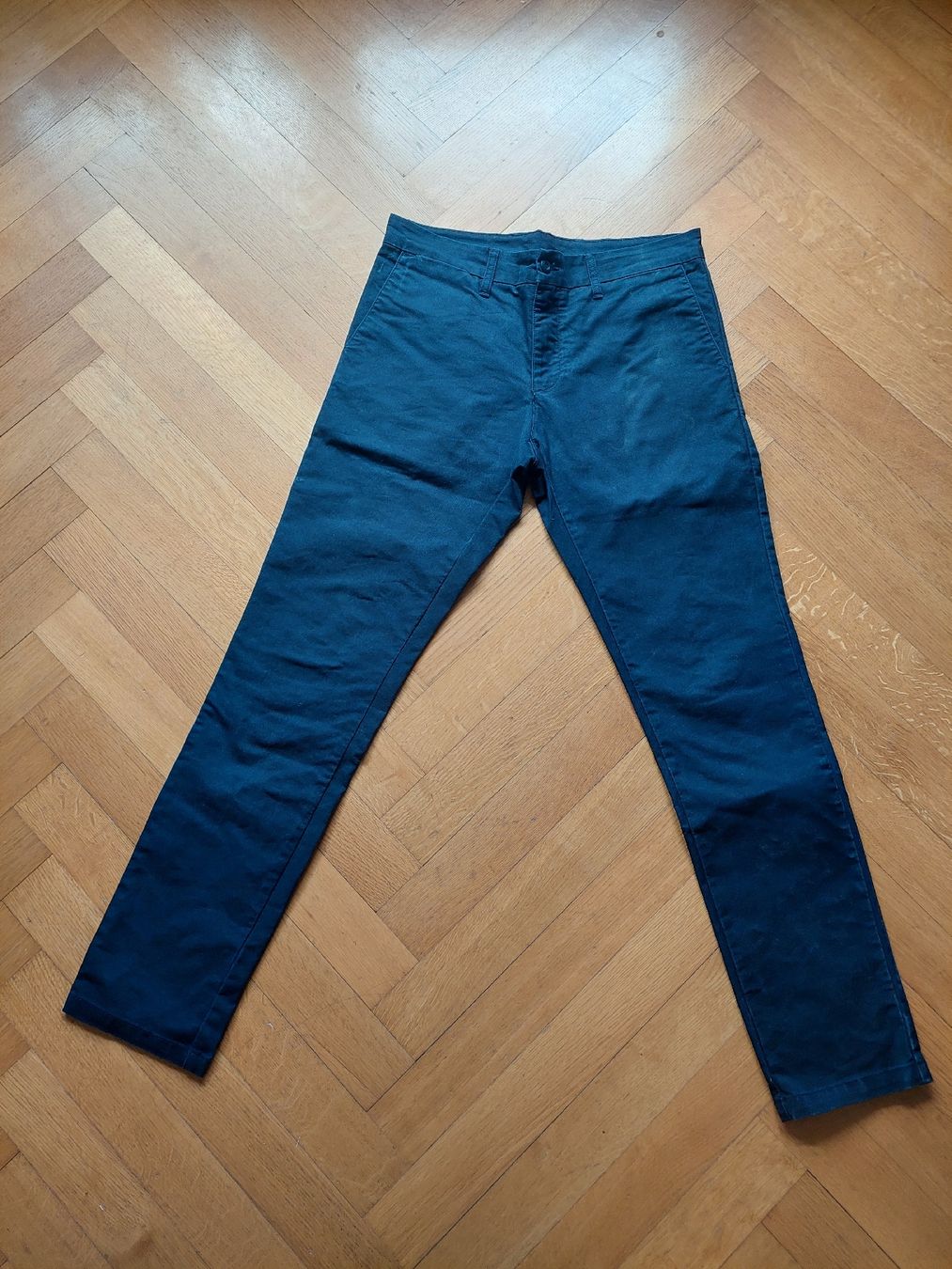 Carhartt Pantalons: Carhartt Sid pant, Blau Gr. 33/34 – D'occasion à Basel par Fennek1