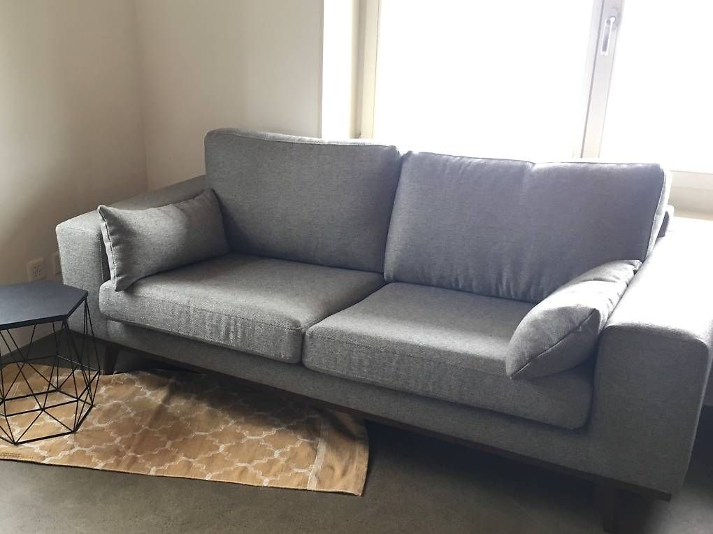 Sofas: Grosses 2er Sofa – D'occasion à Biel/Bienne par Yoggi0