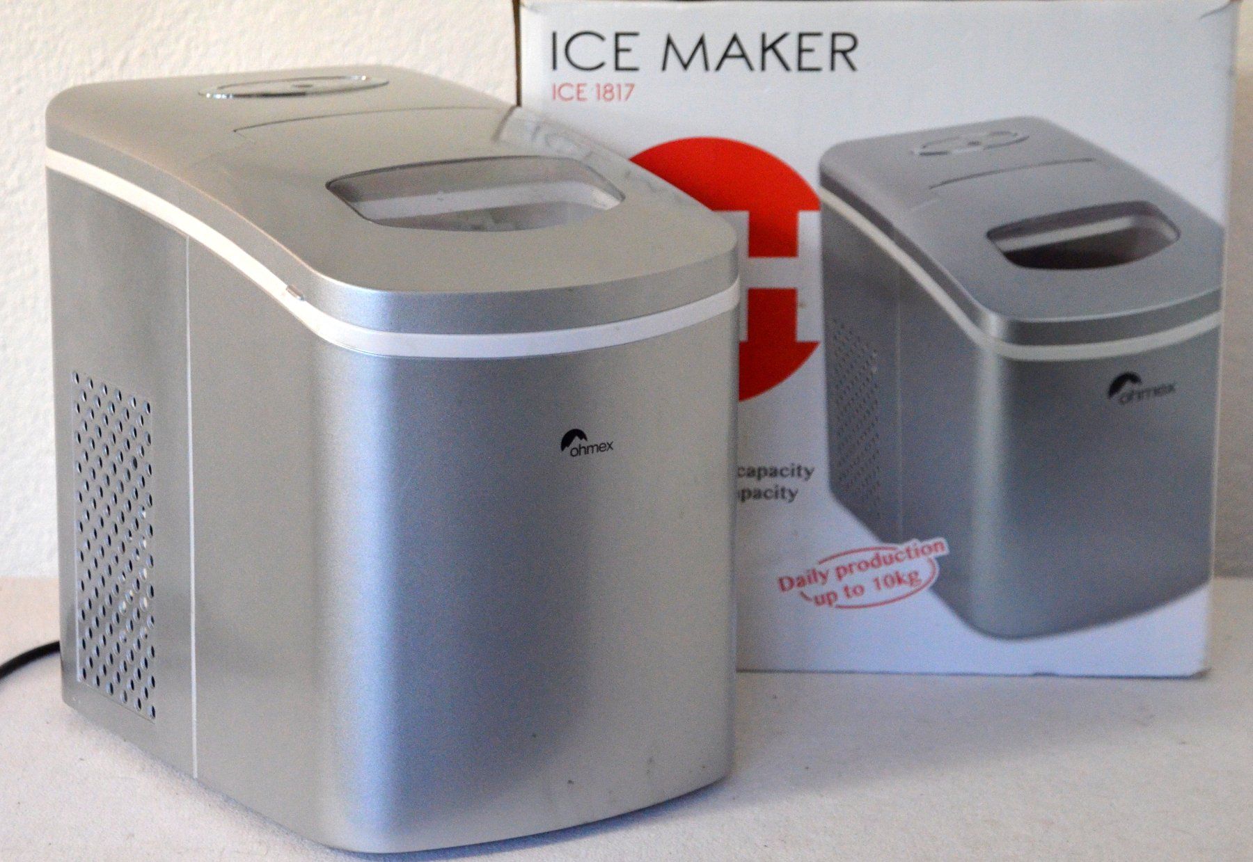 Ohmex Elettrodomestici da cucina: Ohmex Eis-Maschine / machine à glaçons 1,7 l 150W – Usato da Collonges venduto da arashee