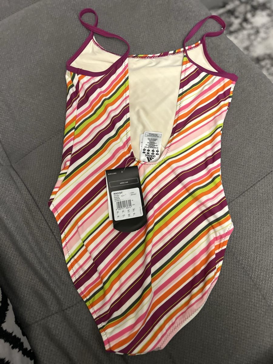 Adidas Costumi da bagno & Bikini: Badekleid Adidas Gr. 38 - neu – Nuovo e nell'imballaggio originale da Corgémont venduto da Tania05 2
